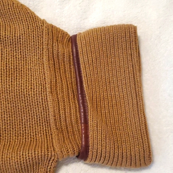 Massimo Dutti sweater - Picture 2 of 7